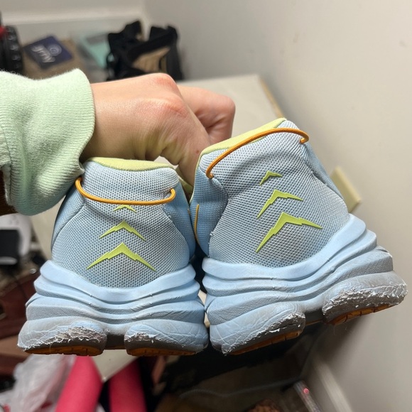 Hoka One One Rincon 3 Butterfly Summer Song Athletic Sneakers 9.5D (wide) - Picture 12 of 12